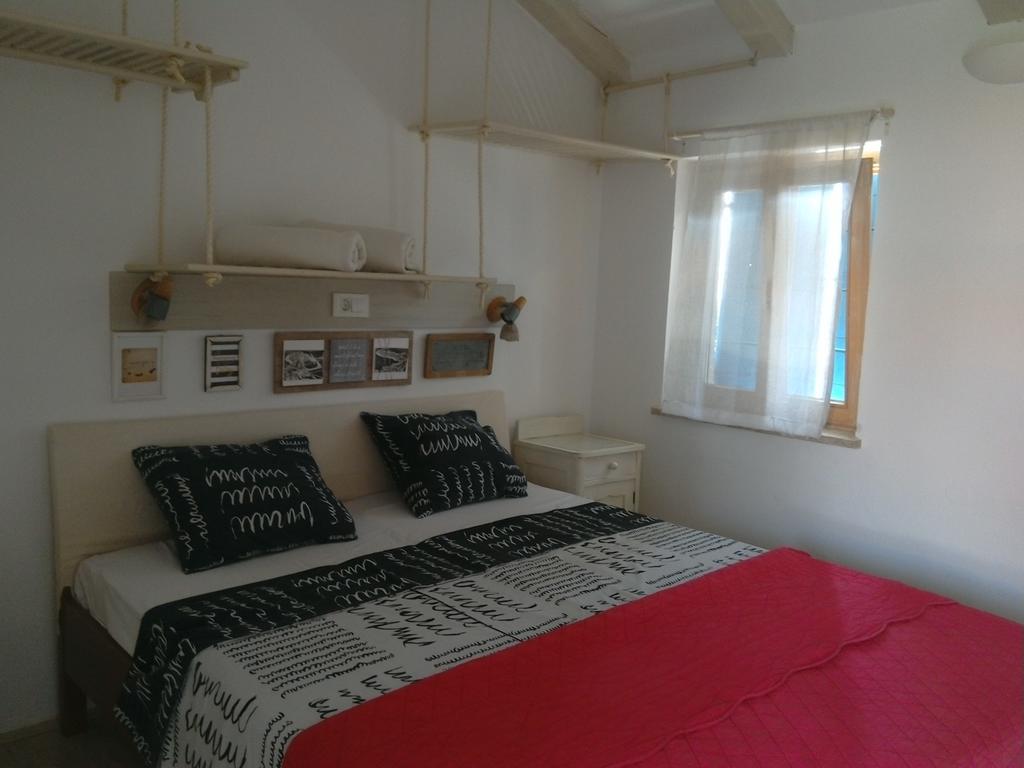 Apartments Ivas ザンブラティヤ エクステリア 写真