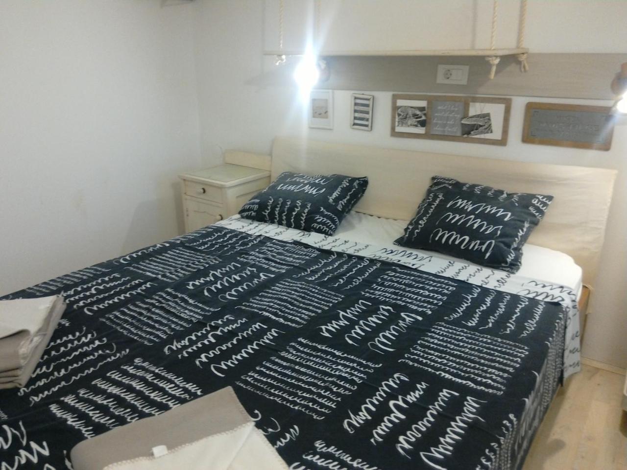 Apartments Ivas ザンブラティヤ エクステリア 写真